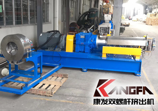 產(chǎn)出成本、效率、供貨商、設(shè)備體驗(yàn)...高性?xún)r(jià)比雙螺桿擠出機(jī)設(shè)備該如何抉擇？