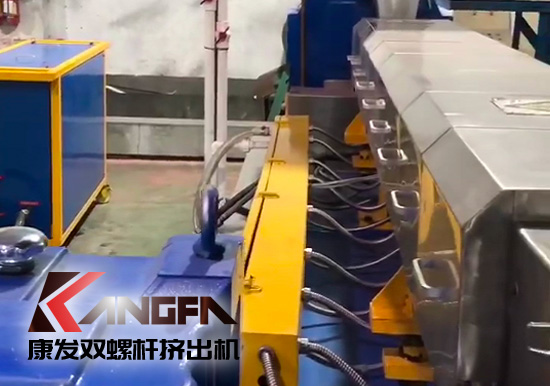 康發(fā)雙螺桿擠出機(jī)85-200電纜料生產(chǎn)線(xiàn) PLC控制 維護(hù)方便 效率更高 設(shè)計(jì)合理 使用范圍廣泛