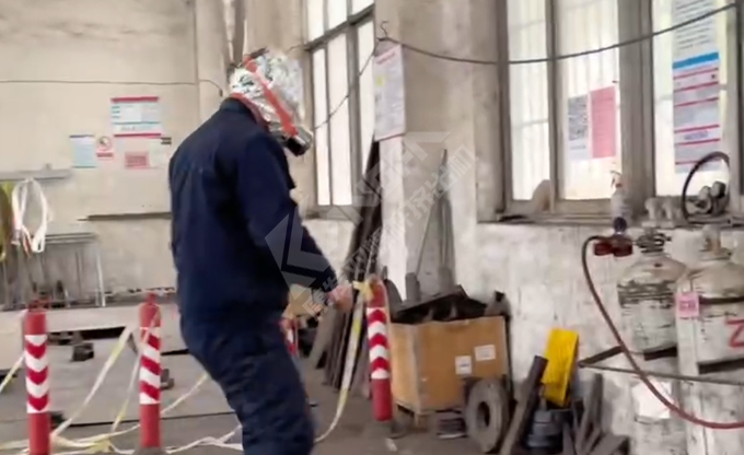 南京康發(fā)雙螺桿擠出機開展危險化學品泄露突發(fā)環(huán)境事件現(xiàn)場處置方案及應急預案演練