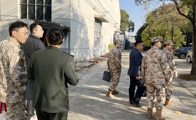 精準(zhǔn)調(diào)查 深挖潛力 六合區(qū)人武部走訪康發(fā)雙螺桿擠出機(jī)等葛塘街道重點(diǎn)企業(yè)