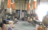康發(fā)多年老客戶雙螺桿擠出機車間一角，有序生產(chǎn)，業(yè)務(wù)紅火！